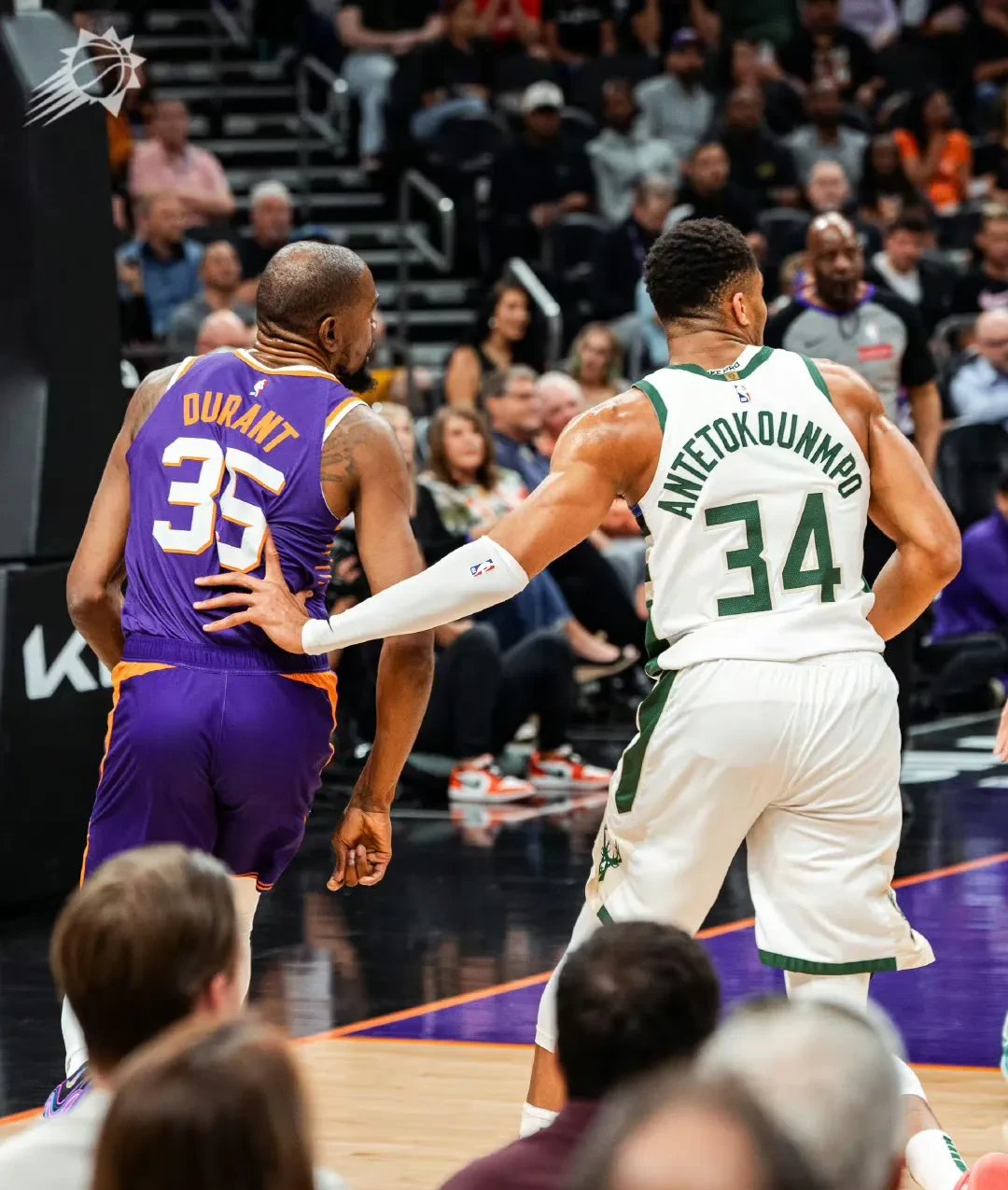 重要助攻引发热议！，字母哥在拜仁比赛中比赛局势复杂观众掌声雷动-爱游戏体育下载