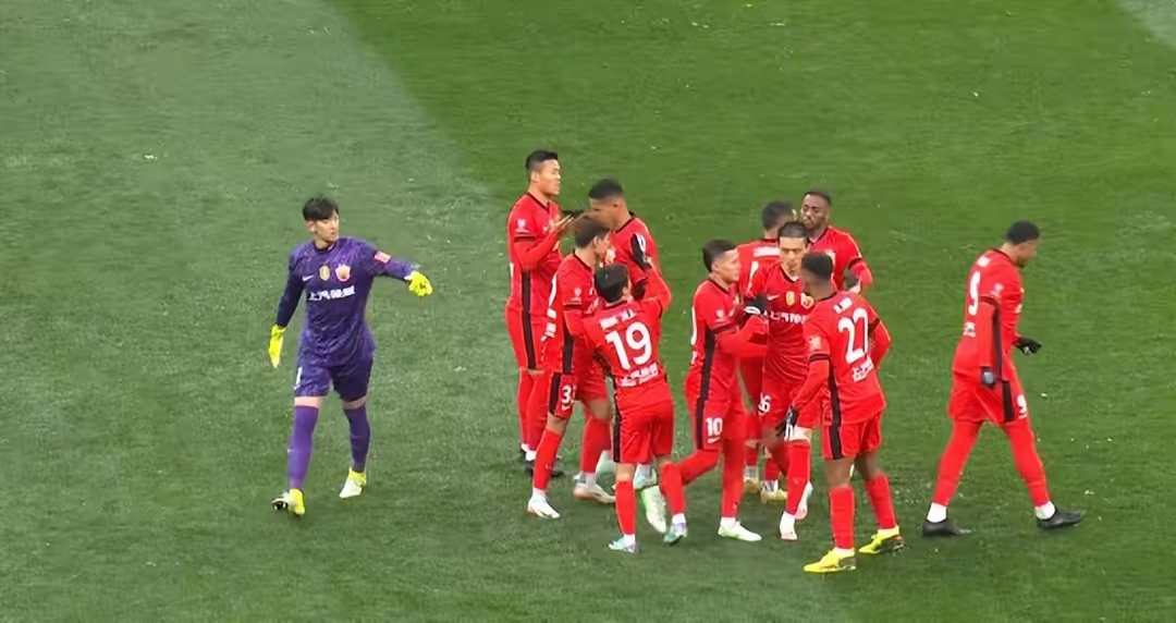 上海申花转会期绝杀压哨，志在意大利杯名次提升，态度坚定，赛程密集仍需轮换的简单介绍-爱游戏官网