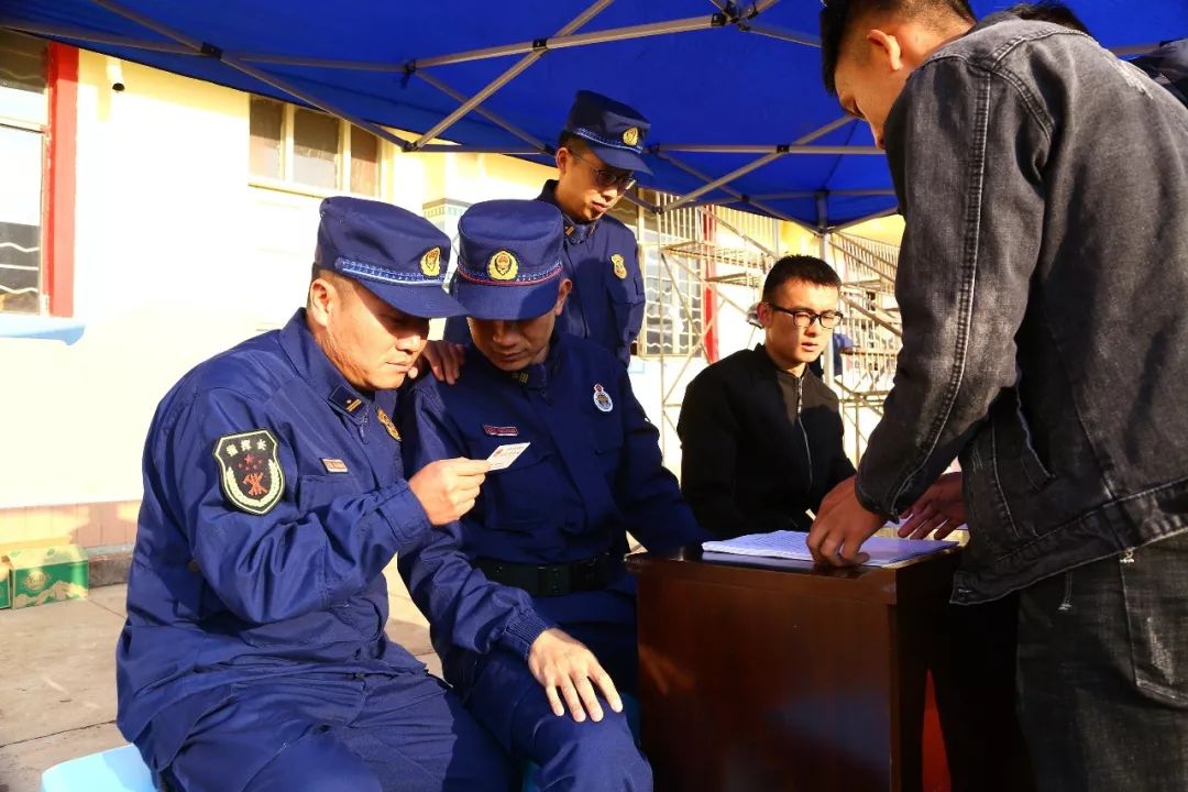 包含今夜体能课后；孟菲斯灰熊完成体检备战法国杯；管理层满意；身体对抗强度拉满的词条-爱游戏体育下载